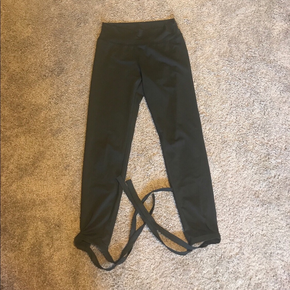 Lace up leggings!